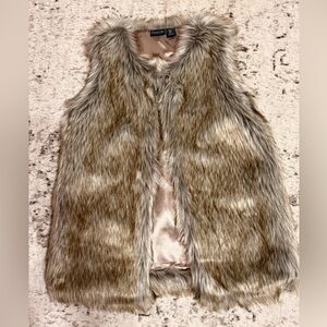 Rachel Zoe Tan Faux Fur Vest Sz SM-FREE SHIPPING